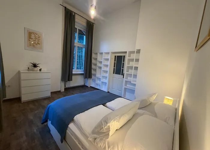 T 62 * Budapest